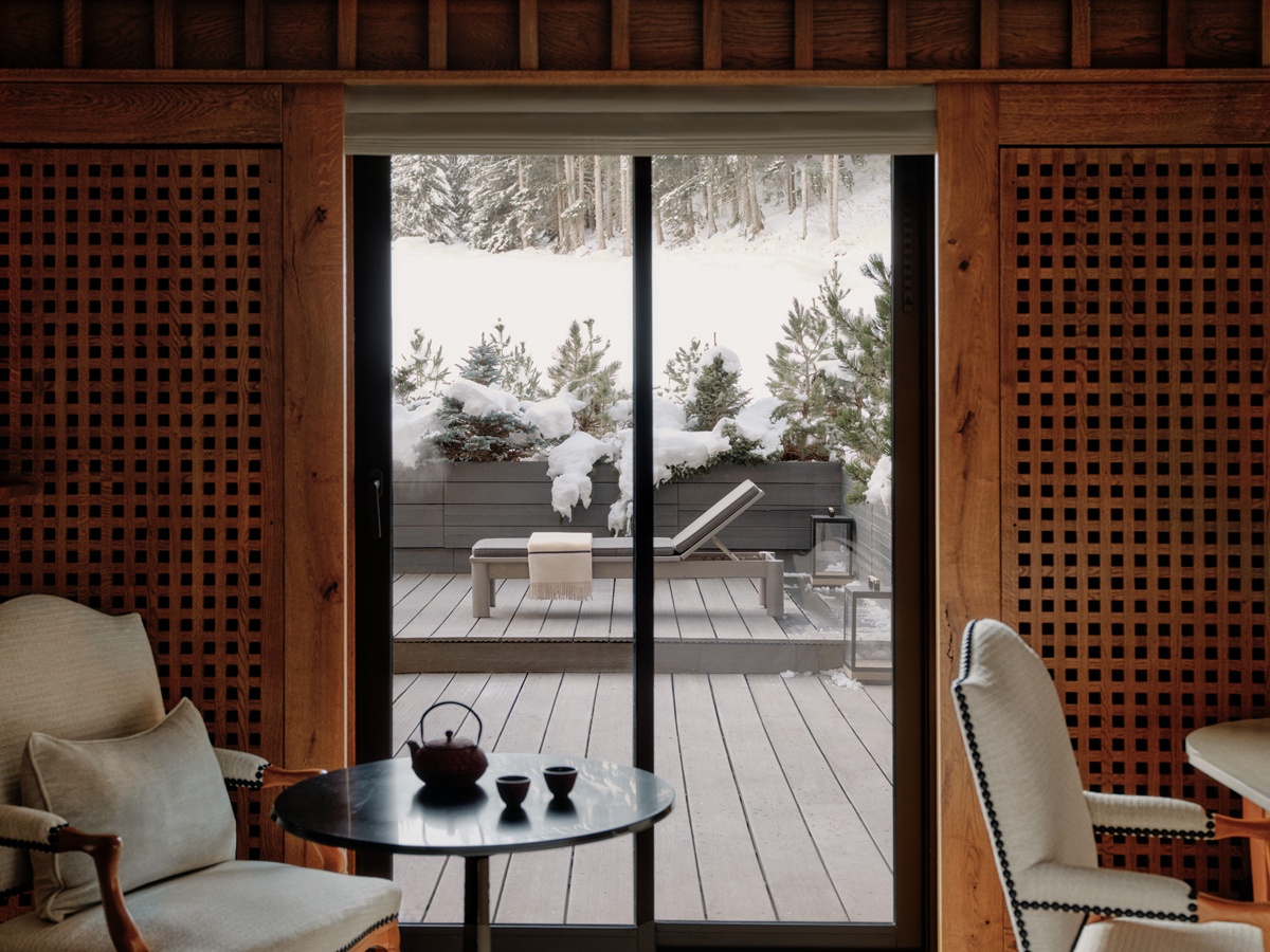 20251110-171957-Aman Le Melezin, France - Accommodation, Chambre Ski Piste Bain