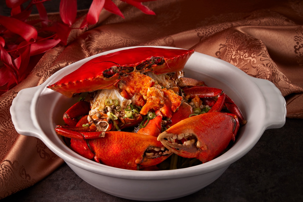 新聞附件(七)- 台北喜來登辰園蟹宴料理「芹香胡椒膏蟹」