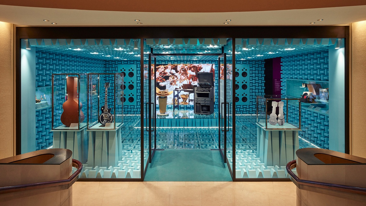 Louis Vuitton Visionary Journeys - Music Room