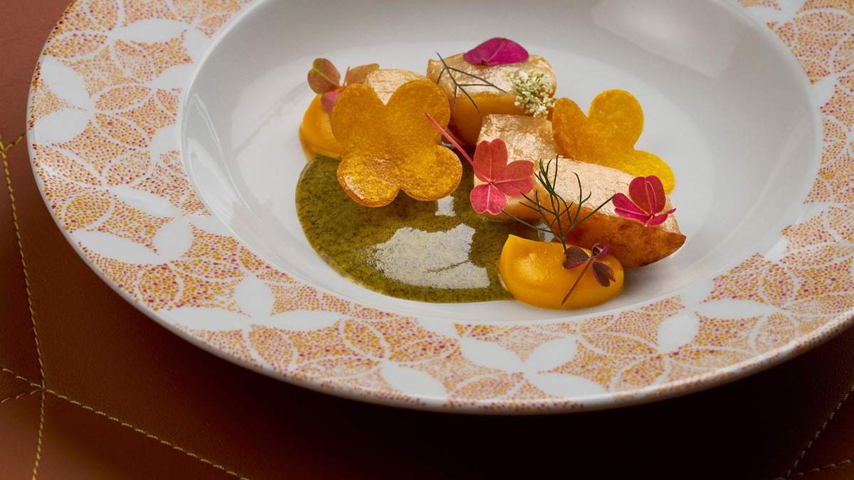 Seared Scallop, Winter Squash with seaweed sauce at JP at Louis Vuitton