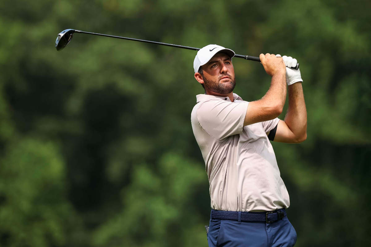 這週美巡賽迎來美國運通錦標賽(The American Express),世界球王 Scottie Scheffler 將在此正式展開他的 2026 賽季。他在賽前記者會中表示,自己已準備好全力以赴,迎接新一年的挑戰。