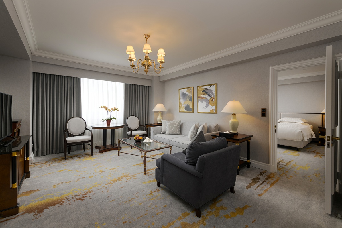 韓國兩大男神李洪基與李昇基，「雙基」首次海外聯手舉辦演唱會，高雄漢來大飯店推出「雙基搖滾區直達專案」，只要15,015元就可以入住高樓層豪華套房，並獲得兩張價值共13,360元的演唱會搖滾區門票，近距離欣賞偶像精彩演出。