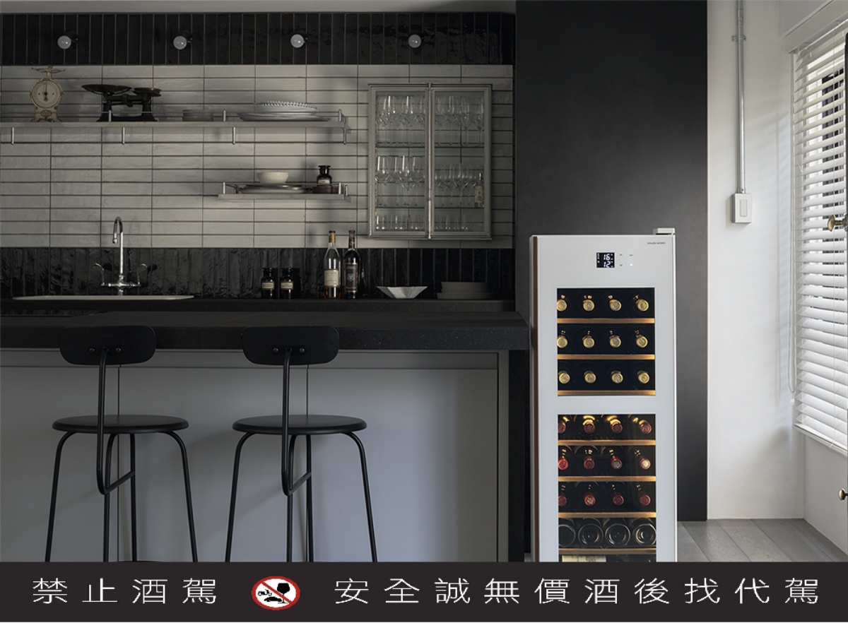 瞄準高端品飲與精準溫控需求，由恆隆行代理引進的日本頂級酒櫃品牌SAKURA WORKS推出2026年全新作品【GX38雙溫酒櫃】，試賣期間短短三週即創下逾新台幣300萬元佳績，成為台灣高端家電市場最受矚目的話題新品。