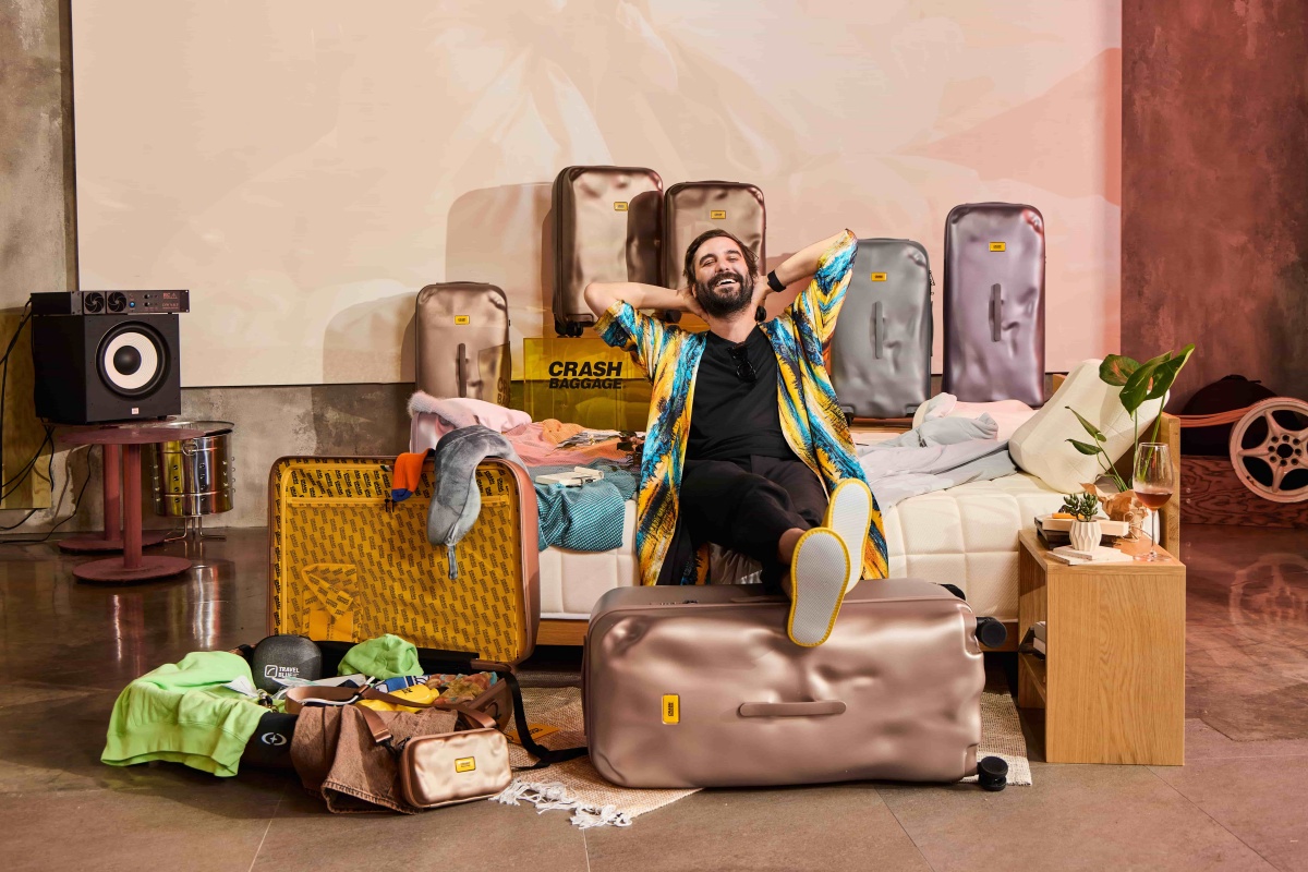 來自義大利威尼斯的搞怪時髦行李箱品牌 CRASH BAGGAGE，以經典「撞擊凹痕」設計顛覆大眾對行李箱的想像，今再度邀請品牌創辦人 Francesco Pavia 抵台，親自分享品牌最新理念，並宣布全新 Quiet 系列於 6月25日率先在台全球首發。